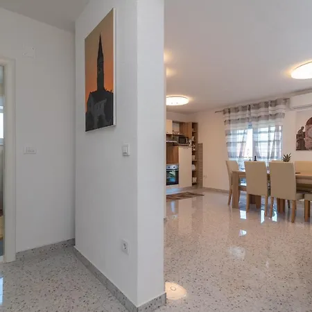 Apartman Gagula With Jacuzzi *