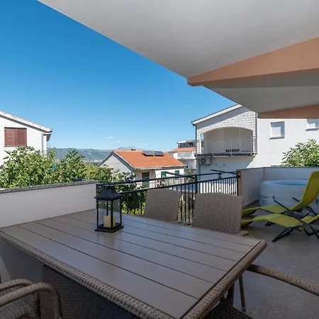 Apartment Gagula With Jacuzzi *