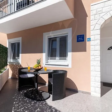 Gagula With Jacuzzi Trogir