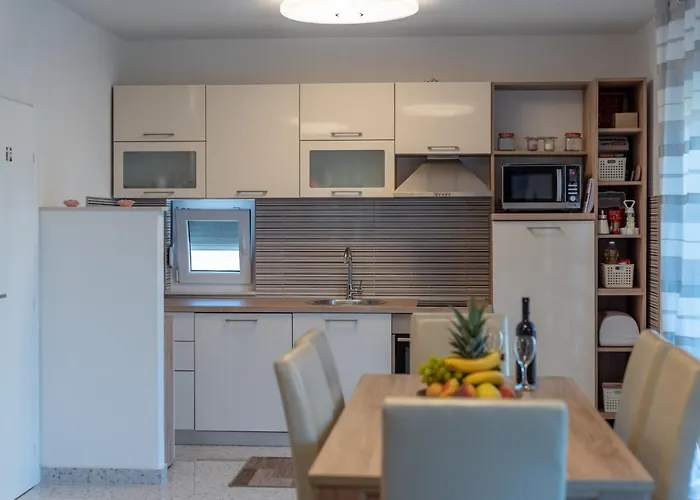 Gagula With Jacuzzi Apartamento